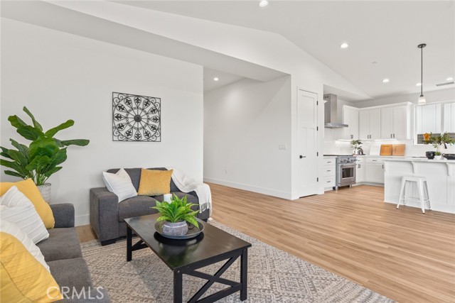 Detail Gallery Image 10 of 20 For 9 Harkness Court, Chico,  CA 95973 - 3 Beds | 2/1 Baths