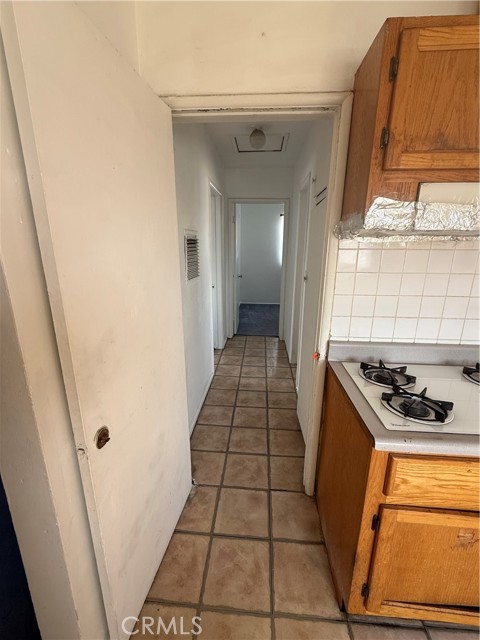 Detail Gallery Image 14 of 17 For 2300 Granada Ave, South El Monte,  CA 91733 - – Beds | – Baths