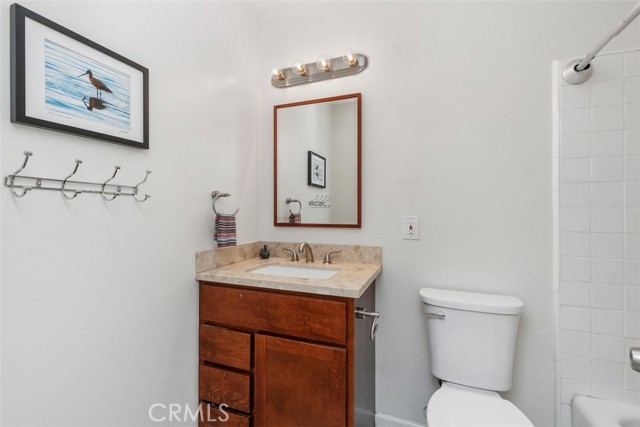 Detail Gallery Image 25 of 32 For 15201 Nottingham, Huntington Beach,  CA 92647 - 3 Beds | 2 Baths