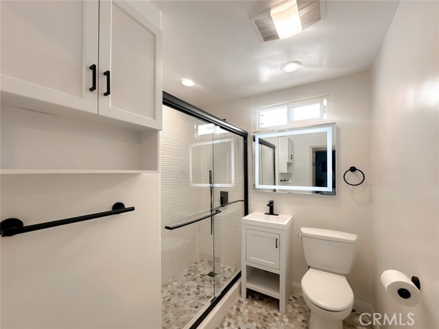 Detail Gallery Image 19 of 31 For 63 9th St, Hermosa Beach,  CA 90254 - 2 Beds | 1 Baths