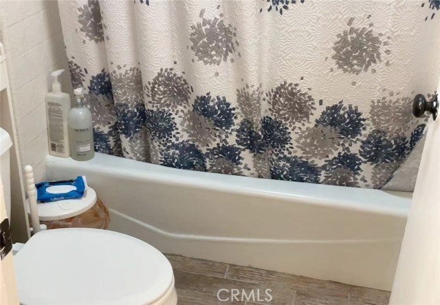 2532 W Macarthur Boulevard, Santa Ana CA: https://media.crmls.org/medias/006ffede-27dd-441f-9eef-d46d757d98e6.jpg