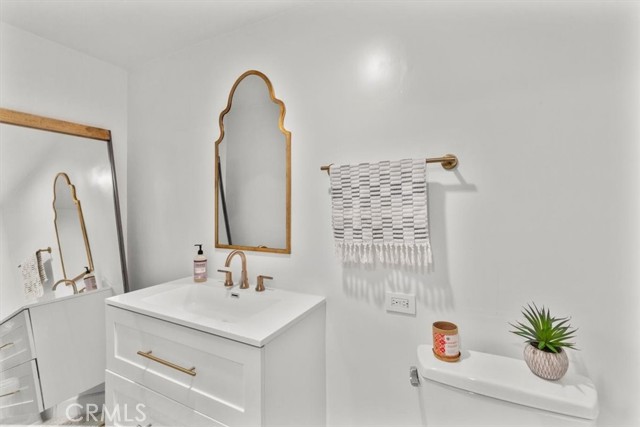 Detail Gallery Image 18 of 25 For 10501 Wilshire #2212,  Los Angeles,  CA 90024 - 2 Beds | 3 Baths