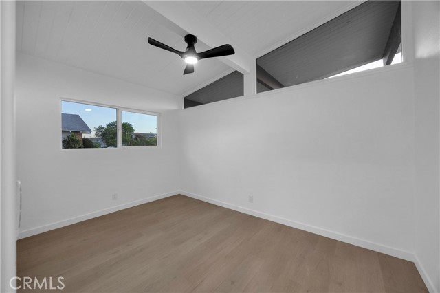 Image 25 of 33 For 10592 Pamela