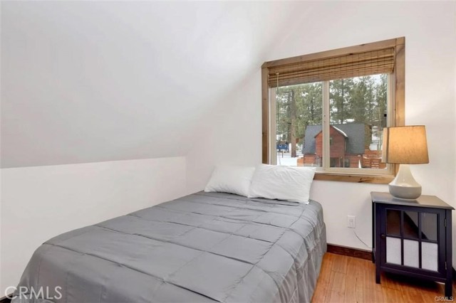 40221 Esterly Lane, Big Bear Lake CA: https://media.crmls.org/medias/007097bd-2c26-41bf-825d-e3bcb4127d14.jpg