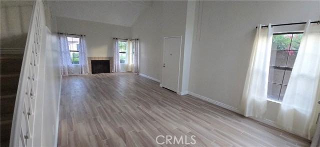 2031 Pepperwood Lane, Duarte CA: https://media.crmls.org/medias/007109f9-af22-4031-8097-2943f329d647.jpg