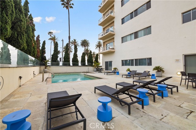 Detail Gallery Image 64 of 67 For 101 California Ave #301,  Santa Monica,  CA 90403 - 2 Beds | 2 Baths