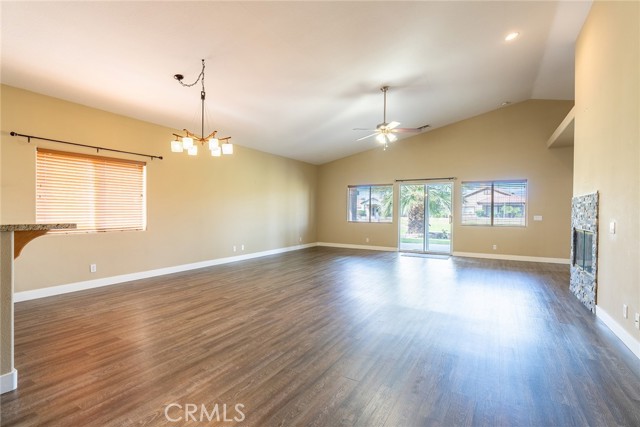 Detail Gallery Image 5 of 29 For 80182 Green Hills, Indio,  CA 92201 - 3 Beds | 3 Baths