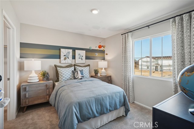 MODEL HOME