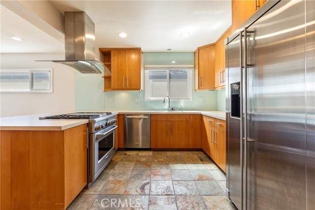 Detail Gallery Image 17 of 47 For 828 Stevely, Long Beach,  CA 90815 - 4 Beds | 2 Baths