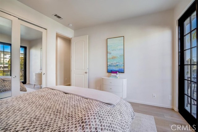 Detail Gallery Image 50 of 73 For 3511 via Dolce, Marina Del Rey,  CA 90292 - 4 Beds | 3/1 Baths