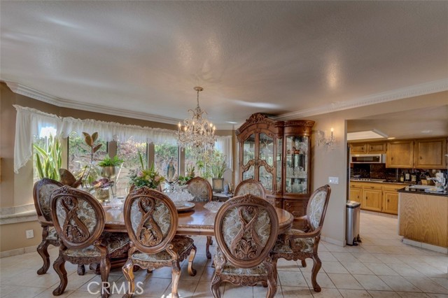 Detail Gallery Image 12 of 28 For 730 E Sunset Ave, Santa Maria,  CA 93454 - 4 Beds | 2/1 Baths