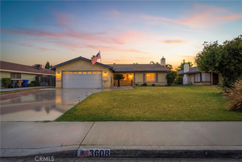 3608 S Half Moon