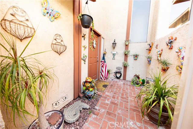 1921 Pine Drive, La Habra CA: https://media.crmls.org/medias/0075dc7a-44d7-48f2-a181-782319573771.jpg