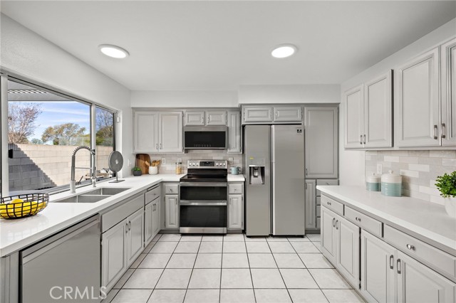 Image 4 of 30 For 5711 Rogers Drive