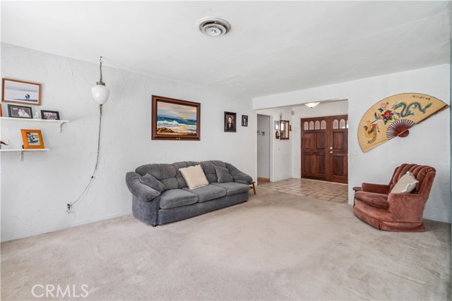 Detail Gallery Image 6 of 32 For 2638 W Avenue J8, Lancaster,  CA 93536 - 3 Beds | 2 Baths
