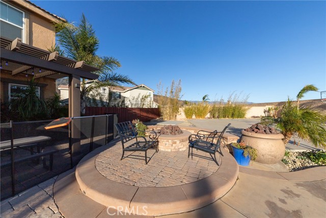 Detail Gallery Image 43 of 52 For 15073 Sagegrove Ln, Fontana,  CA 92336 - 6 Beds | 4/1 Baths