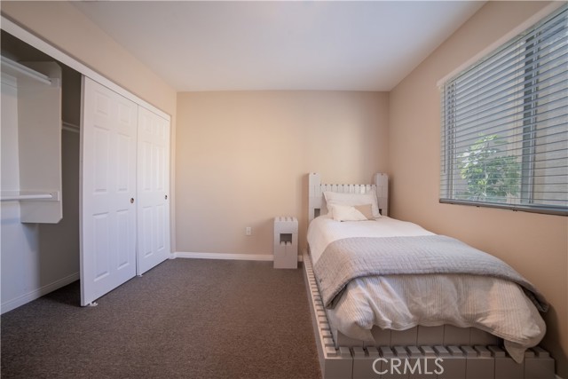 Detail Gallery Image 19 of 27 For 14554 Kittridge St, Van Nuys,  CA 91405 - 3 Beds | 3 Baths