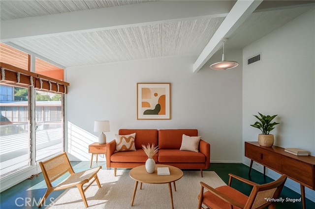 Front Image Thumbnail for CRSB25233353