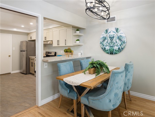 Detail Gallery Image 11 of 34 For 17122 S Orchard Ave, Gardena,  CA 90247 - 4 Beds | 2 Baths