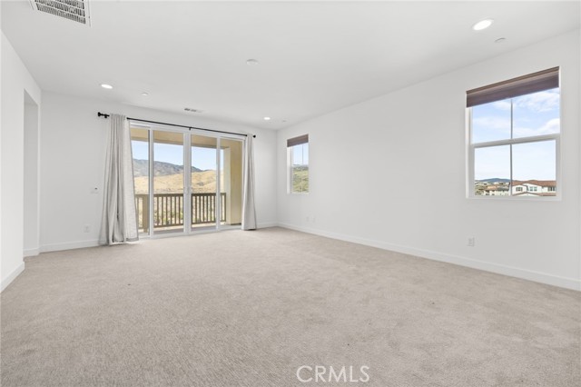 39660 Nicholas Court, Palmdale CA: https://media.crmls.org/medias/00783edb-6de7-4c23-8ee2-4f16efec6a1c.jpg