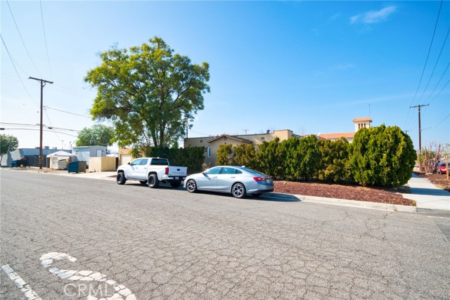 Detail Gallery Image 15 of 18 For 584 E H St, Colton,  CA 92324 - – Beds | – Baths