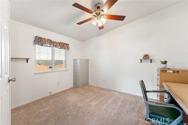 44725 E Florida Avenue, Hemet CA: https://media.crmls.org/medias/00797fc5-c10f-4594-a528-3ceff4182359.jpg