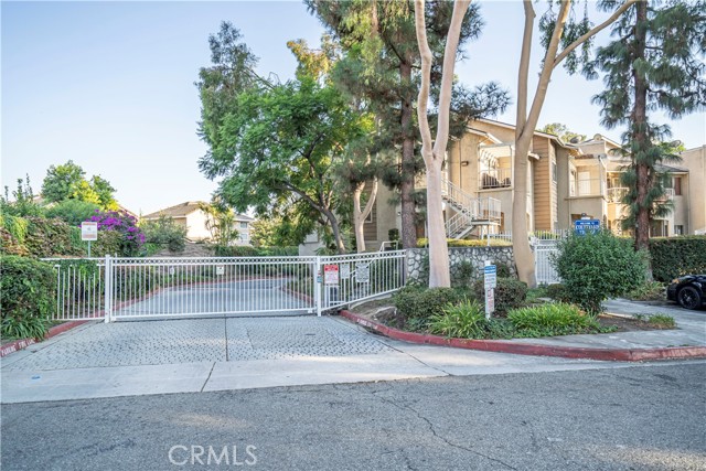 Detail Gallery Image 1 of 1 For 2410 N Towne Ave #55,  Pomona,  CA 91767 - 2 Beds | 2 Baths