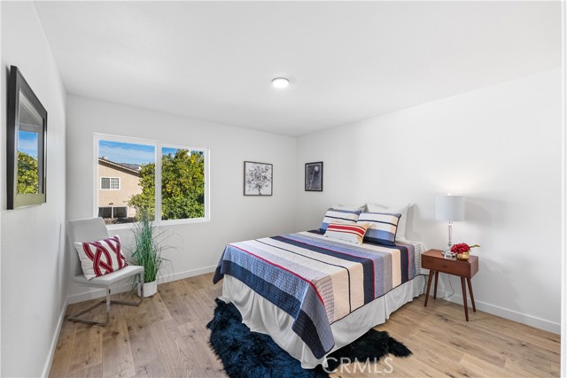 Detail Gallery Image 34 of 54 For 22015 Romar St, Chatsworth,  CA 91311 - 4 Beds | 3 Baths