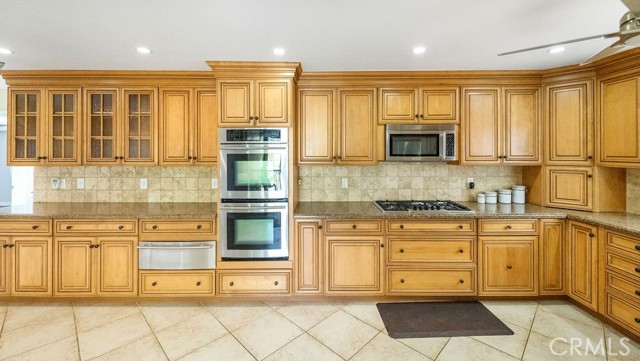 1612 W 22nd Street, San Pedro CA: https://media.crmls.org/medias/007a7f94-5db9-4c0a-a65d-8638f467edf3.jpg