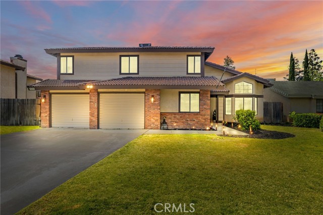 7209 Copper Creek Way, Bakersfield CA: https://media.crmls.org/medias/007b6787-aa88-43c3-b00e-5aebf5e46144.jpg