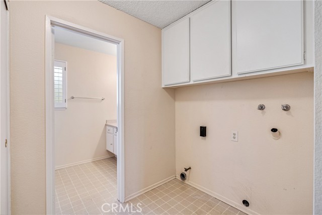 Detail Gallery Image 18 of 33 For 2859 W Avenue J9, Lancaster,  CA 93536 - 3 Beds | 3 Baths