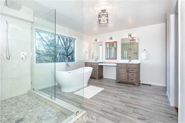 Detail Gallery Image 25 of 46 For 1243 Klondike Dr, Lake Arrowhead,  CA 92352 - 6 Beds | 4/1 Baths