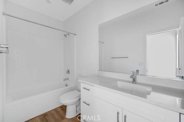 Detail Gallery Image 10 of 19 For 33254 Celadon Ave, French Valley,  CA 92695 - 3 Beds | 2/1 Baths