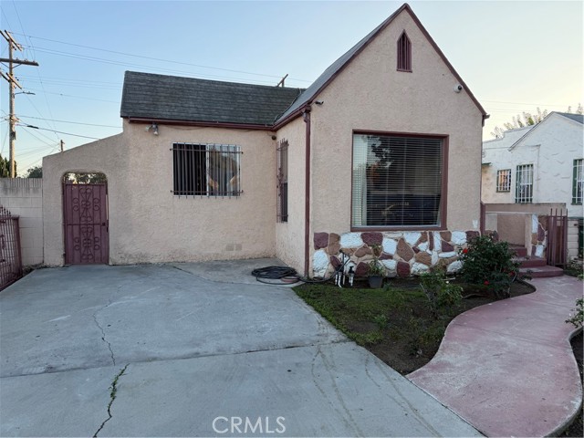 514 W 102nd, Los Angeles CA: https://media.crmls.org/medias/007c1d3c-6865-40d6-9884-dfbcff49169b.jpg