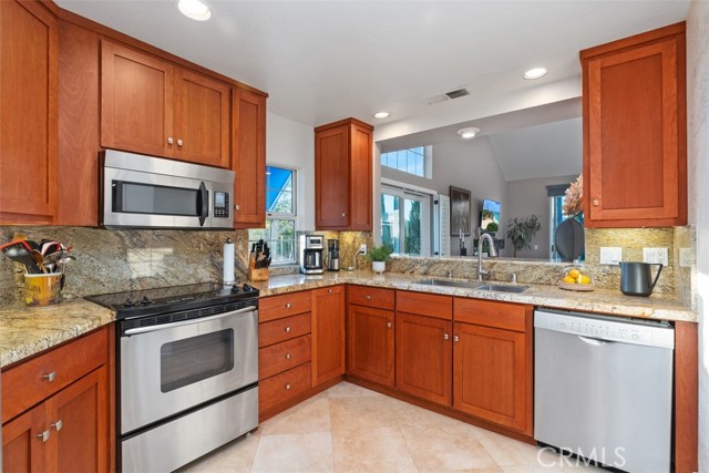 3 Parkman E Road, Laguna Niguel CA: https://media.crmls.org/medias/007c8386-1da3-47fb-aa0a-7fb9372d0d8d.jpg