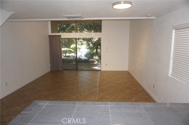 Detail Gallery Image 8 of 14 For 4900 E Chapman Ave #48,  Orange,  CA 92869 - 1 Beds | 1 Baths