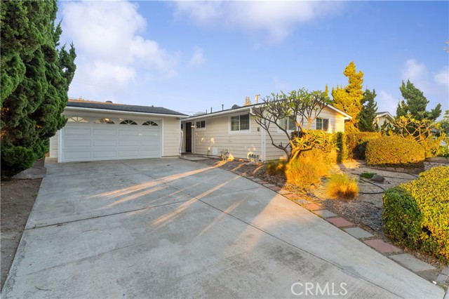 Detail Gallery Image 2 of 33 For 7037 Fillmore Dr, Buena Park,  CA 90620 - 3 Beds | 2 Baths