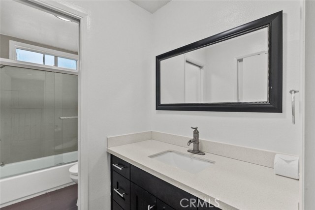 Detail Gallery Image 19 of 31 For 5241 Alhambra Ave, El Sereno,  CA 90032 - 4 Beds | 2 Baths