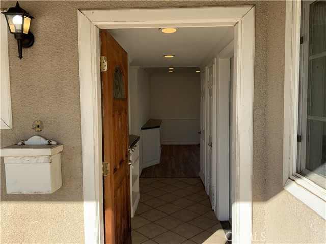 Detail Gallery Image 4 of 22 For 21109 E Calora St, Covina,  CA 91724 - 3 Beds | 2 Baths