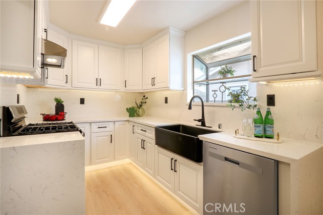 18479 Aguiro Street, Rowland Heights CA: https://media.crmls.org/medias/007df7e9-9cc9-4473-99af-74d8899e104e.jpg