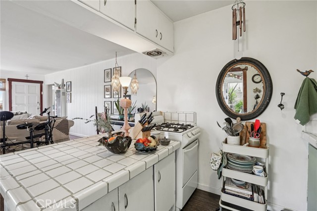 Detail Gallery Image 15 of 39 For 1940 N Ardmore, Manhattan Beach,  CA 90266 - 2 Beds | 1 Baths