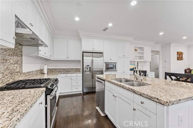 52 Norwich, Irvine CA: https://media.crmls.org/medias/007e6d2b-d2dd-4ed0-9f41-8aba0d72ecf6.jpg