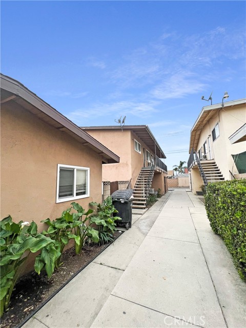 Image 3 for 839 N Vineyard Ave, Ontario, CA 91764