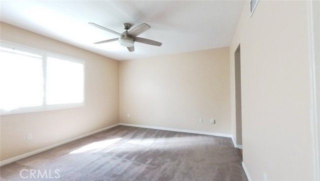 25709 Holiday Circle, Stevenson Ranch CA: https://media.crmls.org/medias/00807cc6-4e1a-49d7-9864-32c7c4ceaa94.jpg