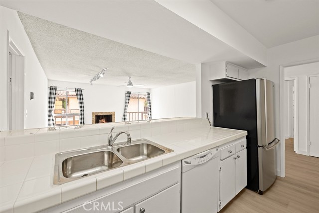 Detail Gallery Image 12 of 42 For 1127 E Del Mar Bld #235,  Pasadena,  CA 91106 - 2 Beds | 2 Baths