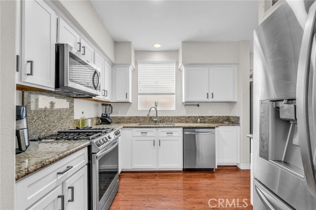 Detail Gallery Image 5 of 29 For 4842 Sapphire, Cypress,  CA 90630 - 3 Beds | 2/1 Baths