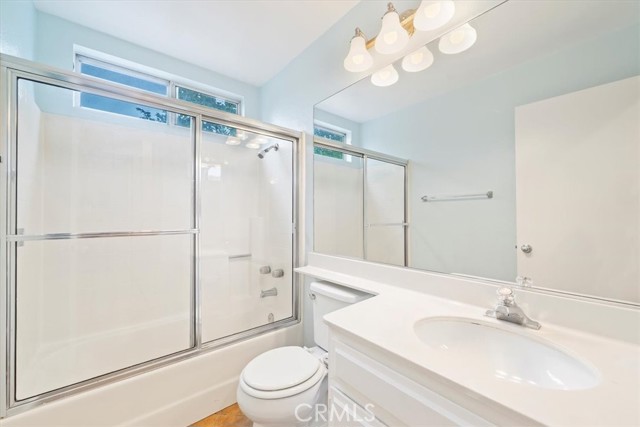 Detail Gallery Image 20 of 33 For 1101 Portofino Ct #103,  Corona,  CA 92881 - 3 Beds | 2/1 Baths