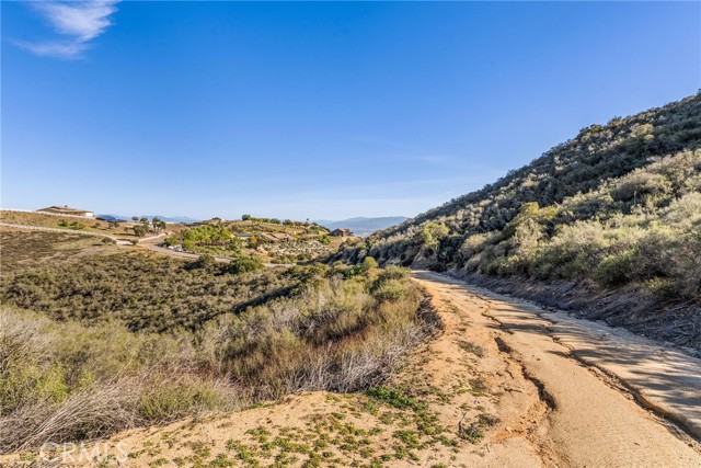 Detail Gallery Image 12 of 25 For 28 via Vista Grande, Murrieta,  CA 92652 - – Beds | – Baths