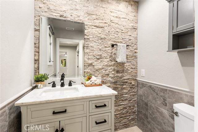 Detail Gallery Image 24 of 66 For 38260 Oaktree, Murrieta,  CA 92562 - 2 Beds | 2/1 Baths