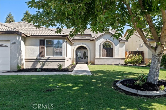 Detail Gallery Image 4 of 39 For 9600 Lake Superior Dr, Bakersfield,  CA 93312 - 4 Beds | 3/1 Baths